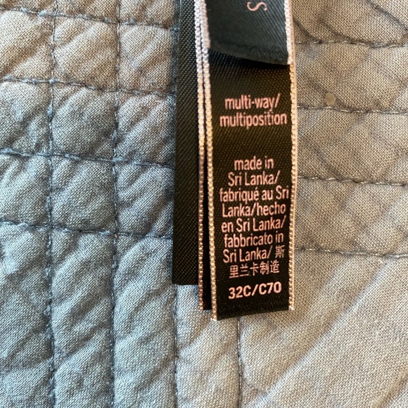 Victoria’s Secret Strapless Nude Bra - Picture 5 of 5